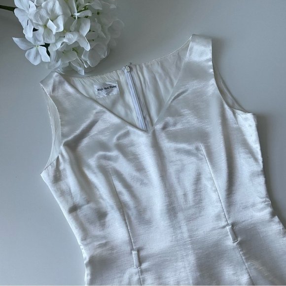 White  Mini Dress Top Size XS - Picture 3 of 4